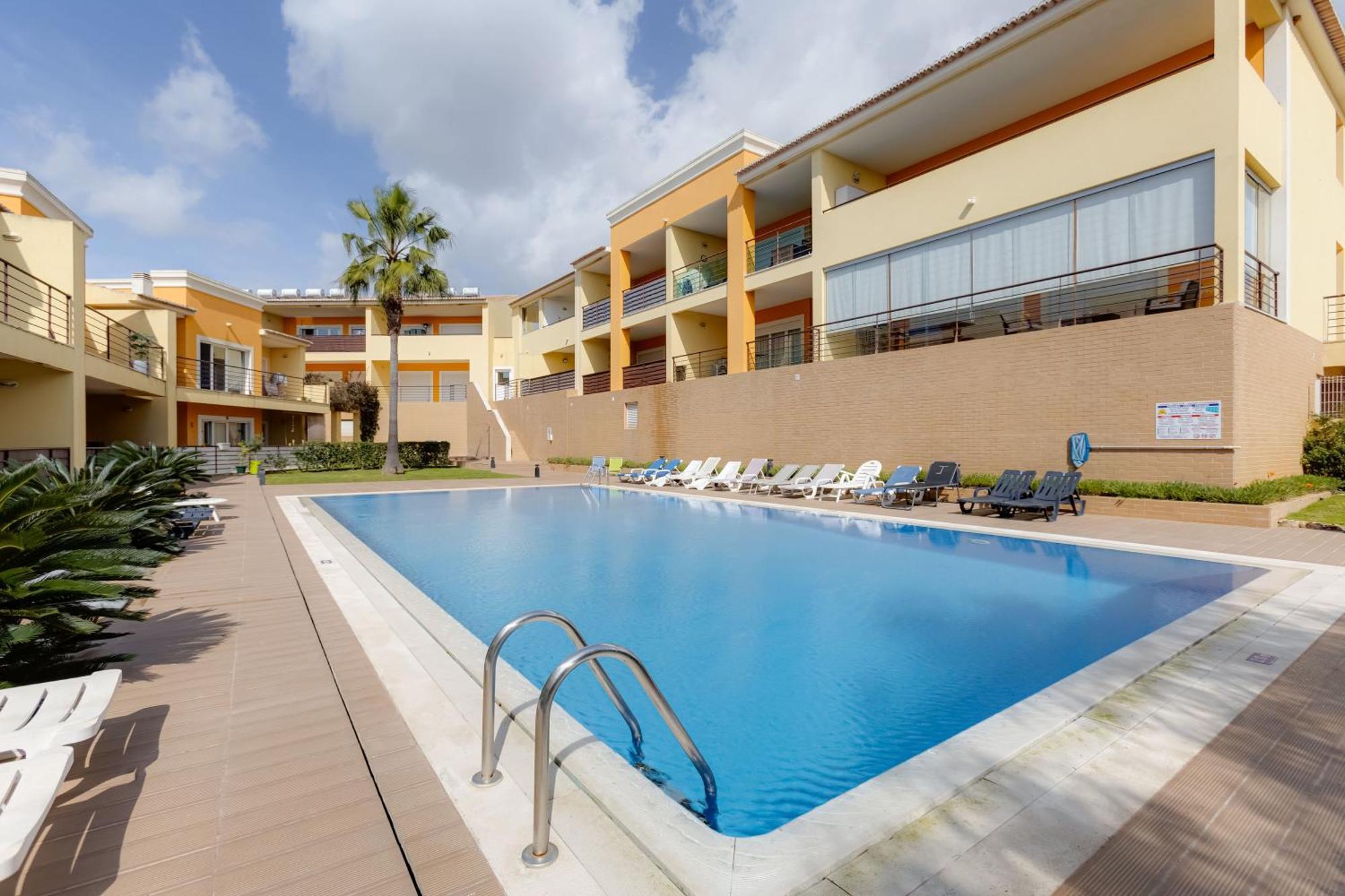 The Village - Apart Para 6 Com Ac, Garagem E Piscina, A Poucos Min Da Gale Albufeira Dış mekan fotoğraf
