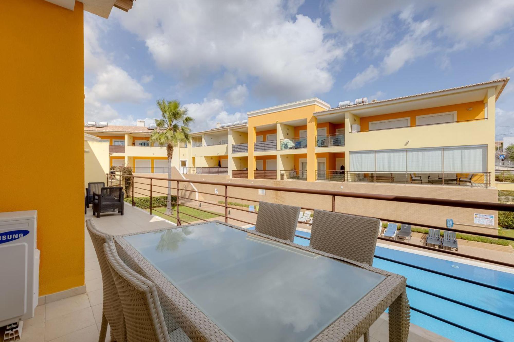 The Village - Apart Para 6 Com Ac, Garagem E Piscina, A Poucos Min Da Gale Albufeira Dış mekan fotoğraf
